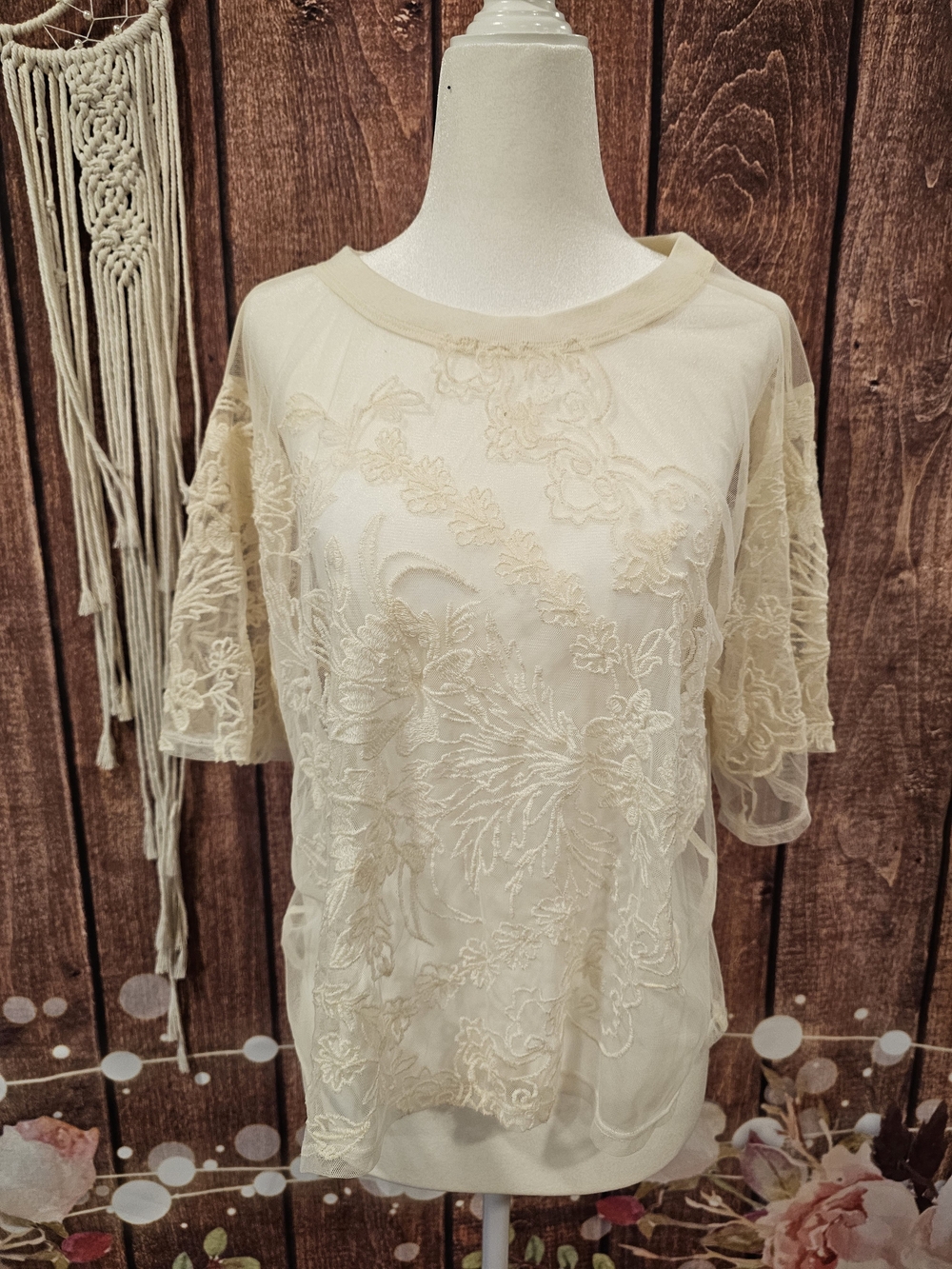 Anthropologie Sheer mesh embroidered top sm Fits To Lg - Picture 4 of 7